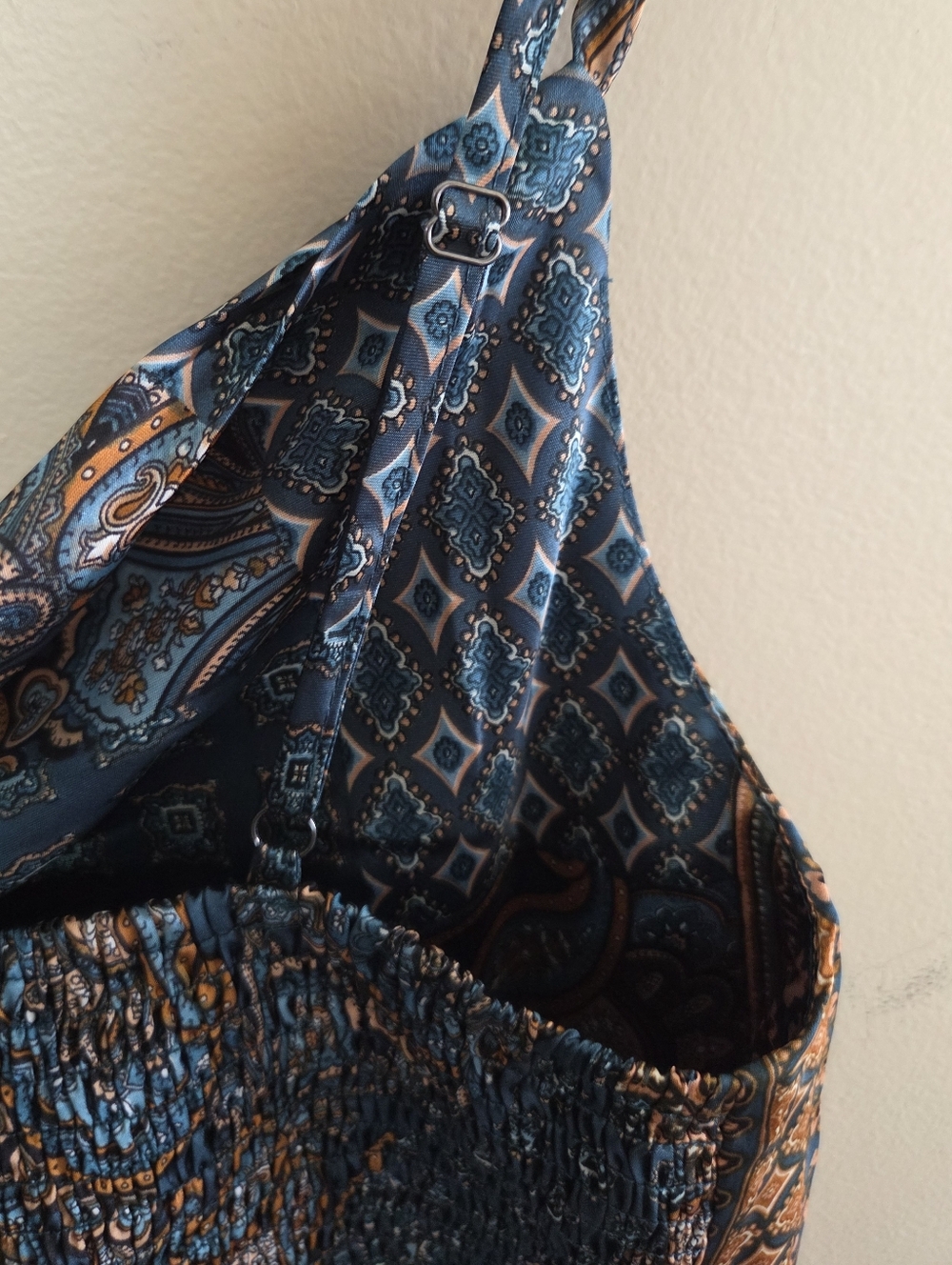 Everyday Chic Boutique Navy Paisley Patchwork Satin Cami Tank Top Size Medium - Picture 6 of 10